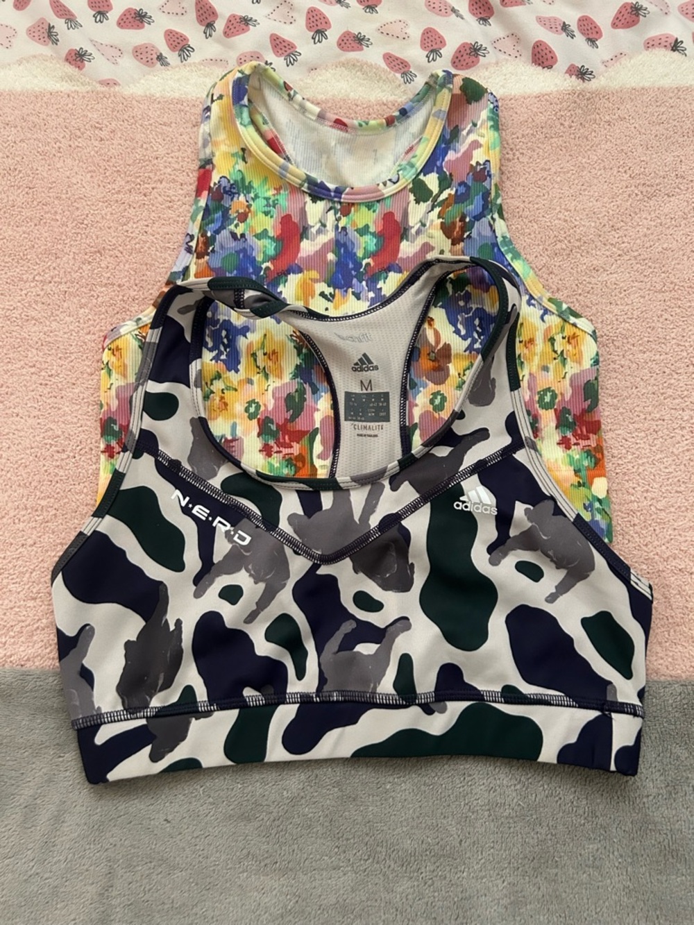 2 unique Sport Bra